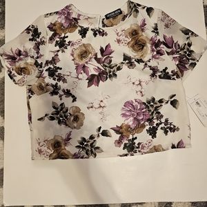 Fashion nova Floral crop top
